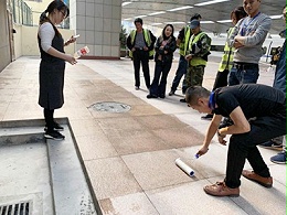 青岛捷立为济南火车站提供石材抗污翻新服务